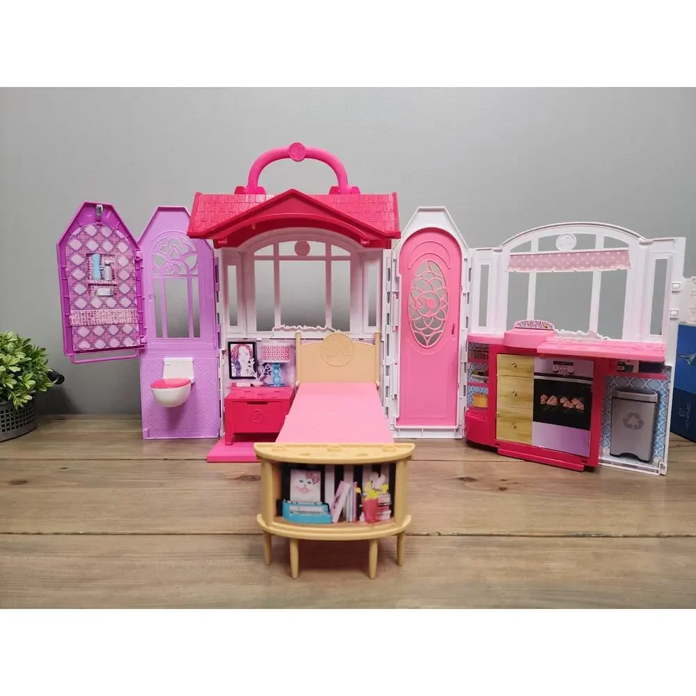 Barbie Glam Getaway Fold N Go House Play Set Mattel 2014 Portable Dollhouse